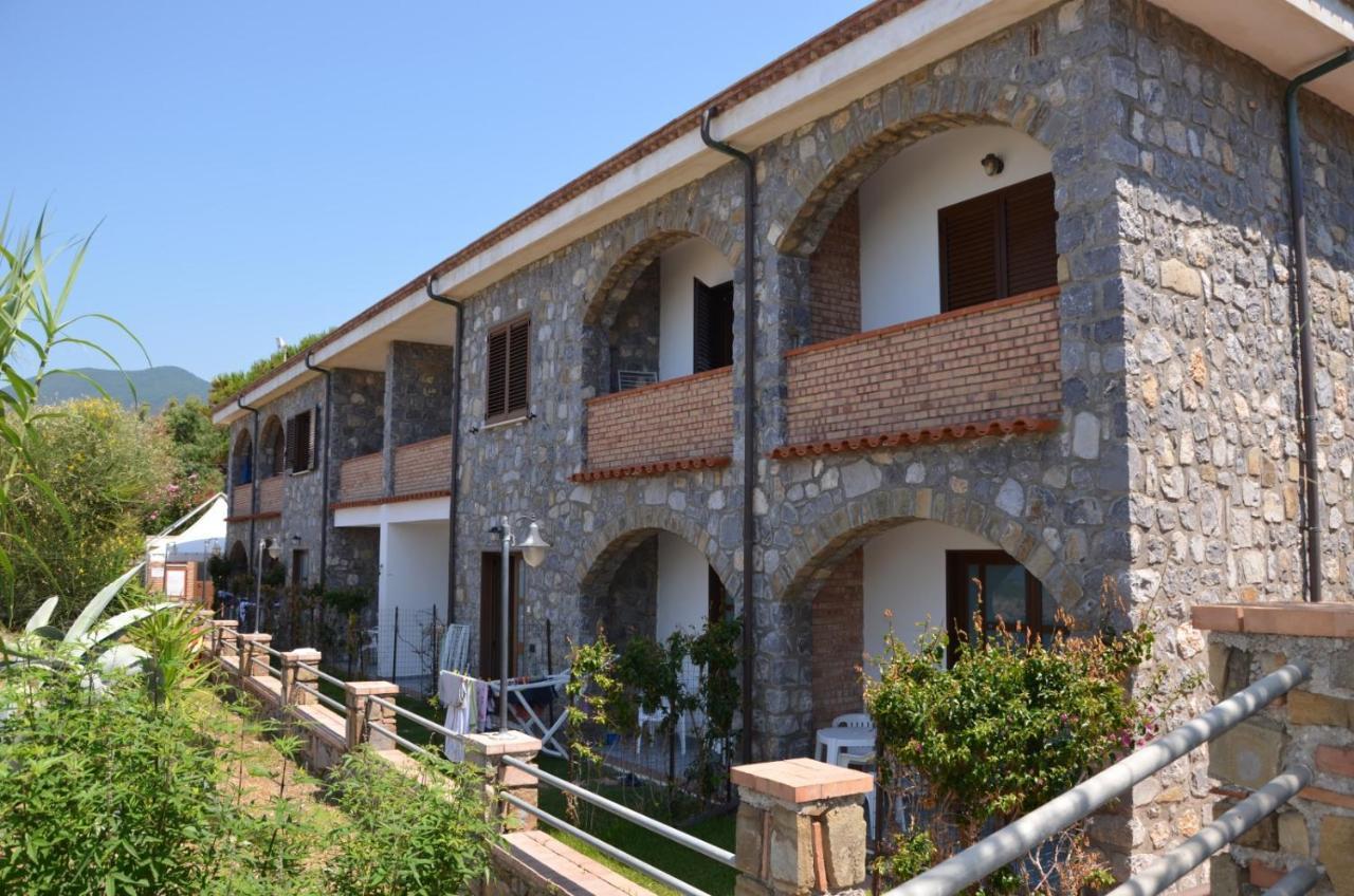 Residence Le Palme - Appartamenti Sul Mare - Spiaggia Tra Palinuro E Caprioli Pisciotta Exterior foto